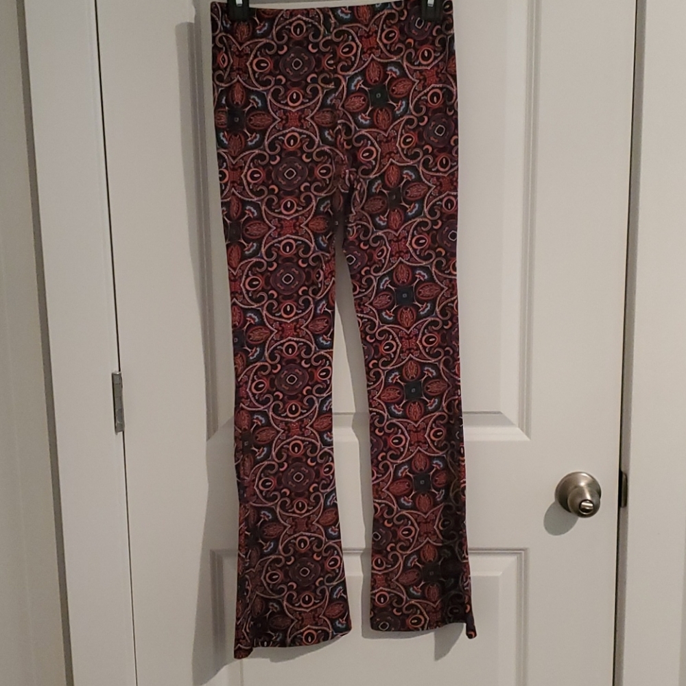 Colorful Patterned Flare-Leg Bottoms - Picture 2 of 4